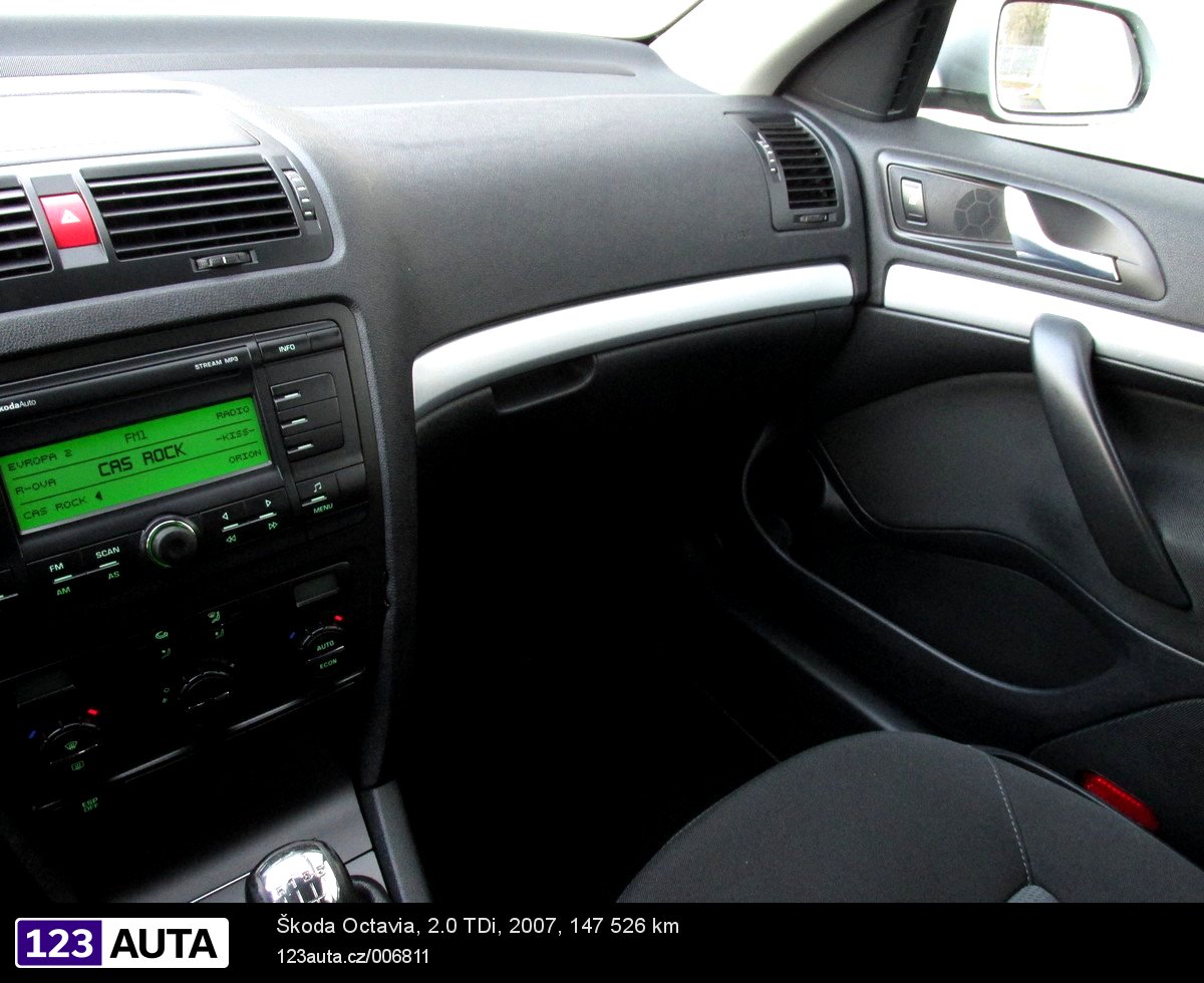 Škoda Octavia II, 2007 - pohled č. 20