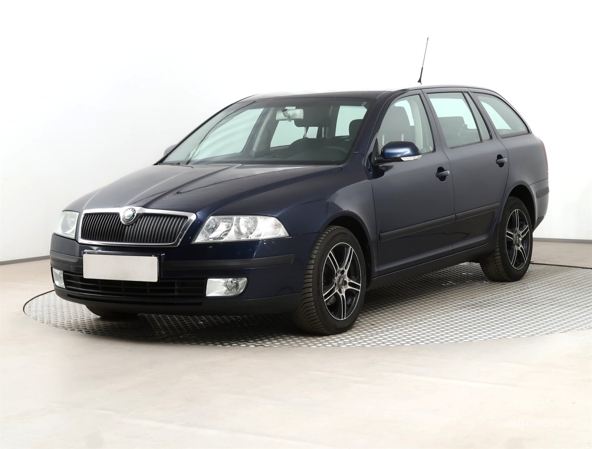 Škoda Octavia, 2005 - pohled č. 3