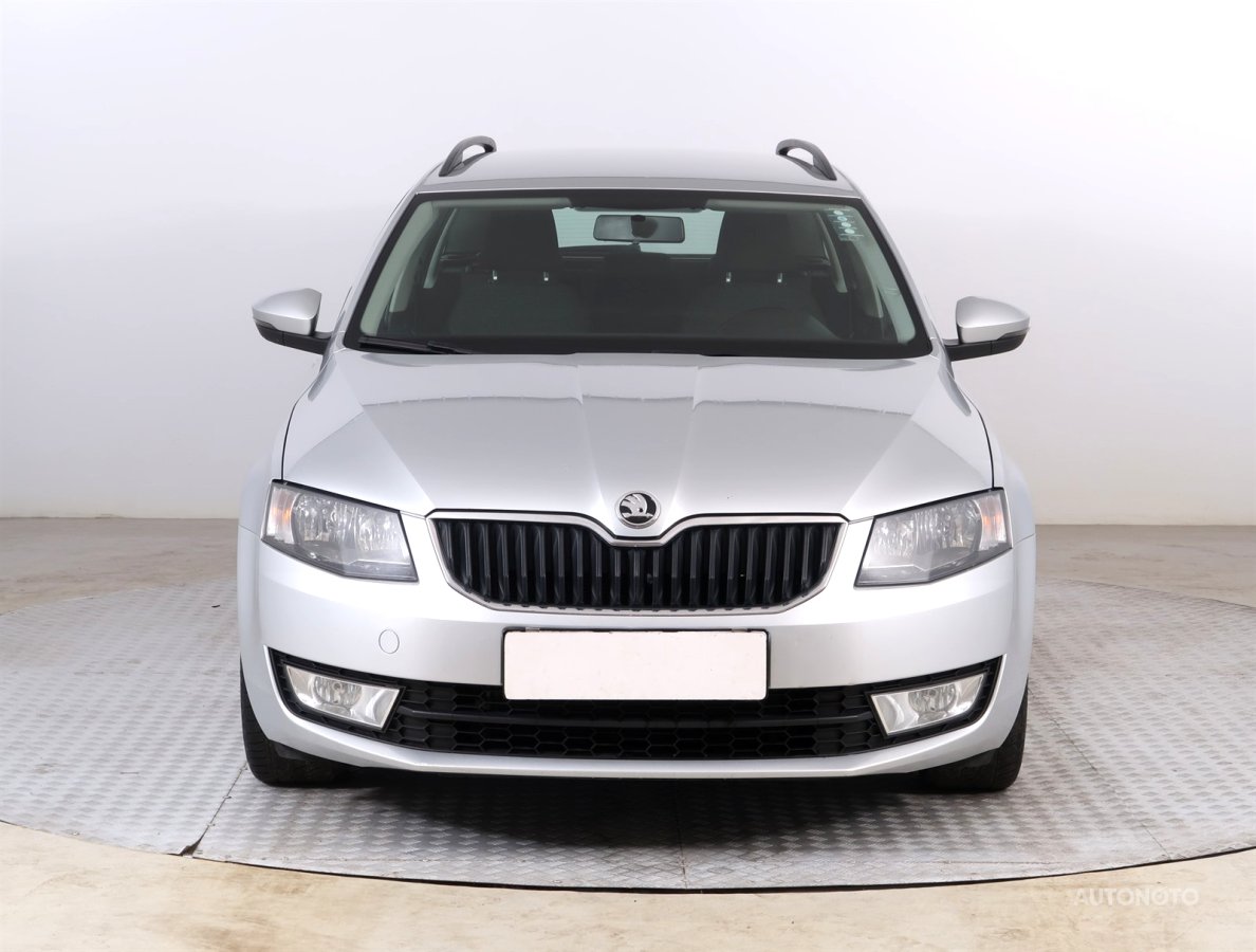 Škoda Octavia, 2015 - pohled č. 2