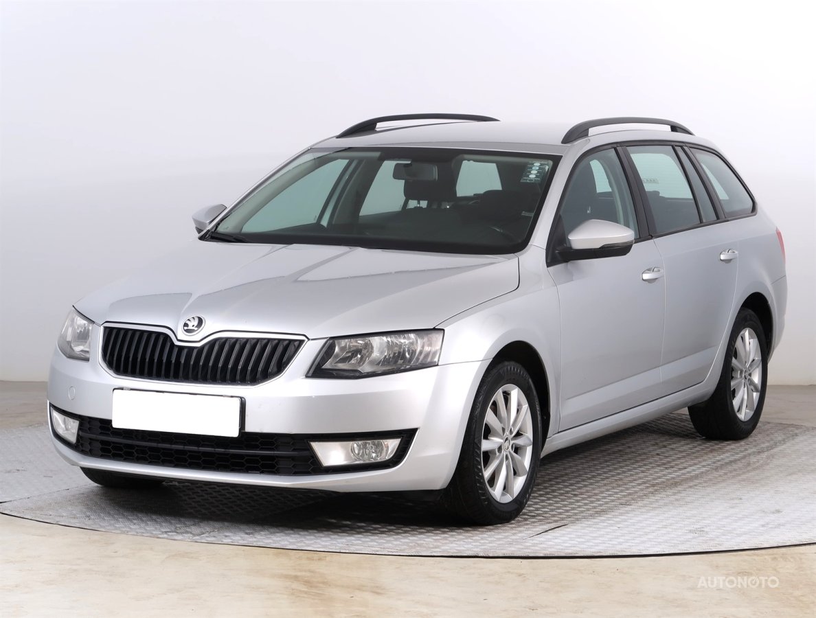 Škoda Octavia, 2015 - pohled č. 3