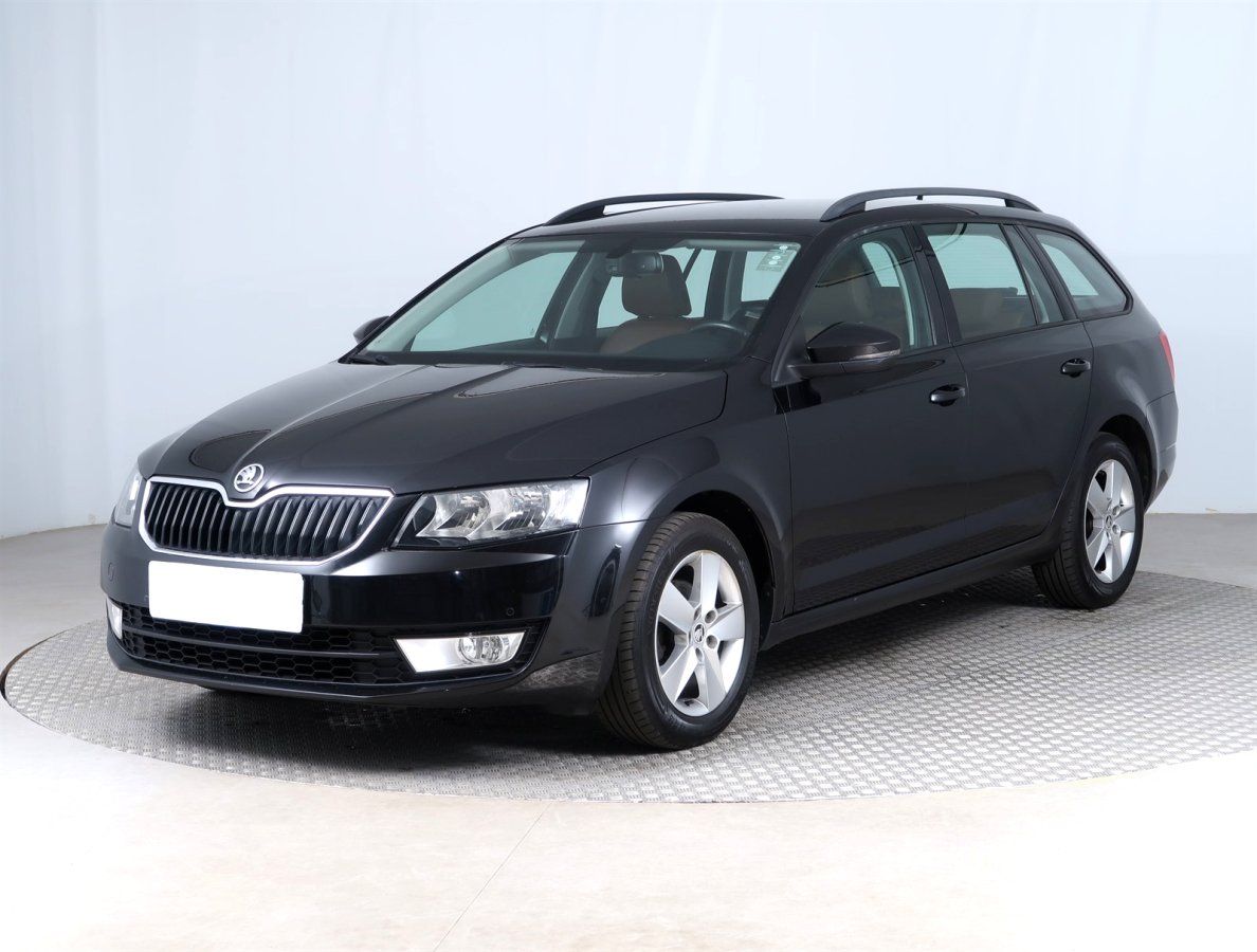 Škoda Octavia, 2015 - pohled č. 3