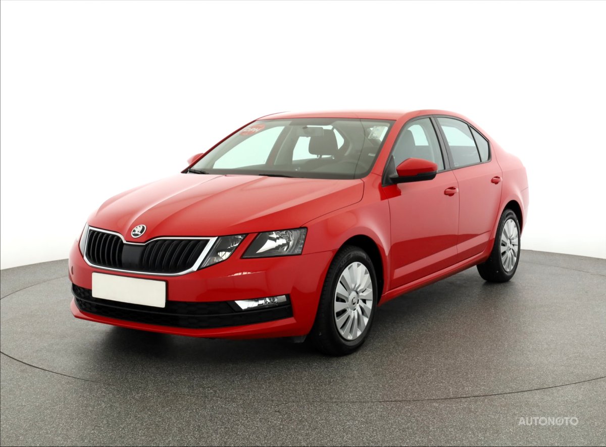 Škoda Octavia, 2018 - pohled č. 3