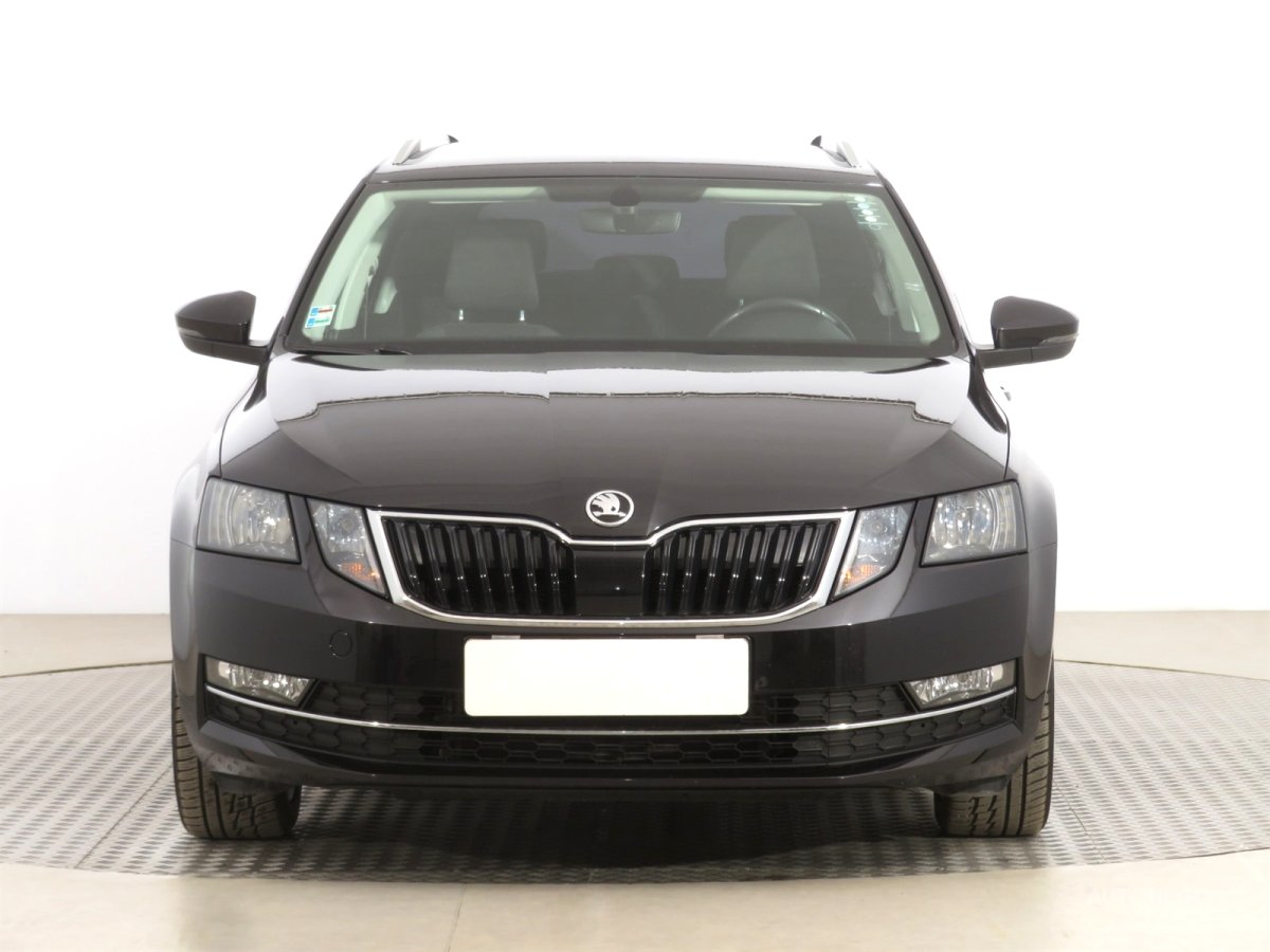 Škoda Octavia, 2017 - pohled č. 2