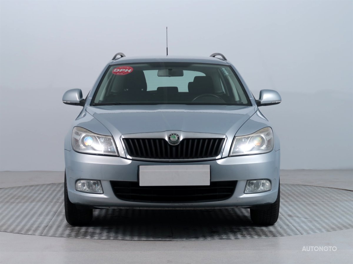 Škoda Octavia, 2009 - pohled č. 2