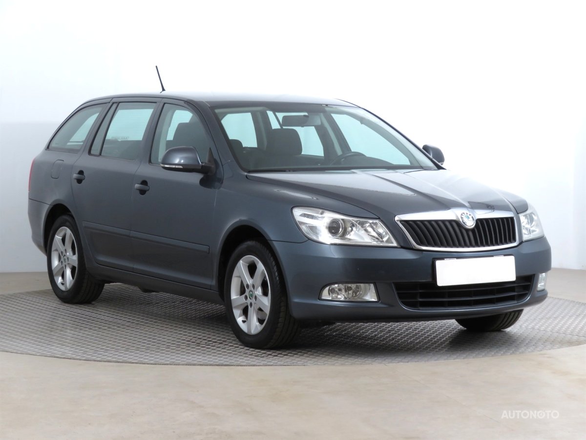 Škoda Octavia, 2012 - celkový pohled