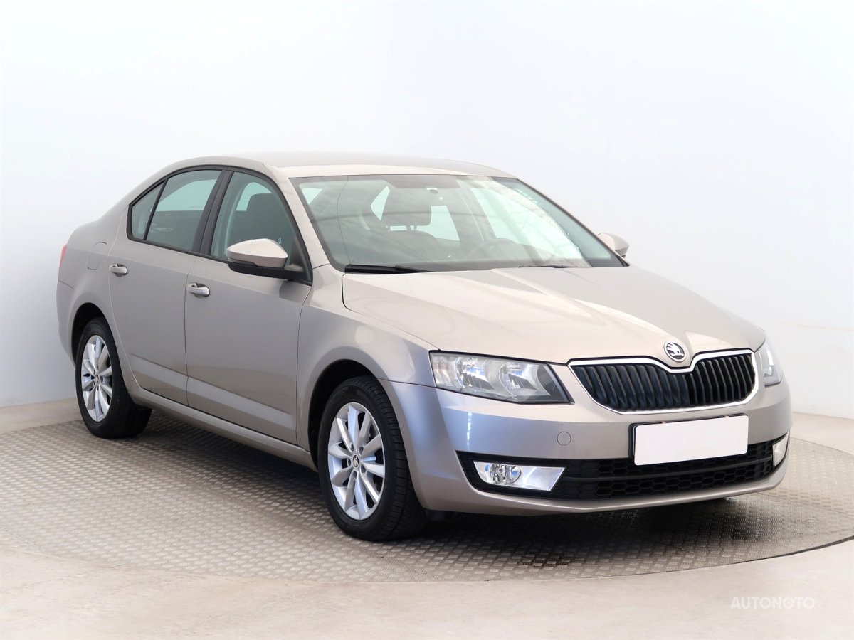 Škoda Octavia, 2013 - celkový pohled