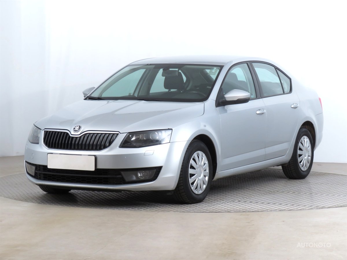 Škoda Octavia, 2013 - pohled č. 3