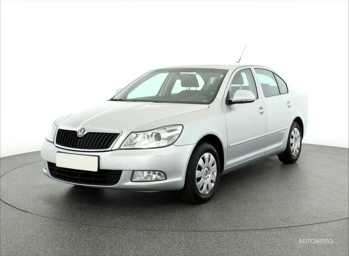 Škoda Octavia, 2012 - pohled č. 3