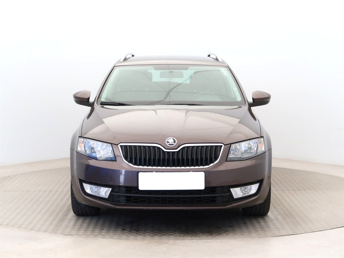 Škoda Octavia, 2015 - pohled č. 2