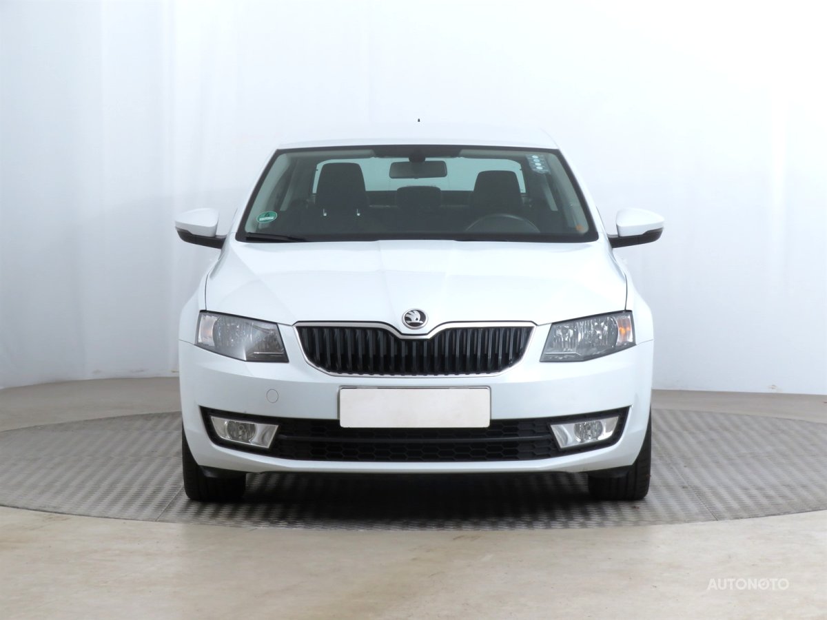 Škoda Octavia, 2015 - pohled č. 2