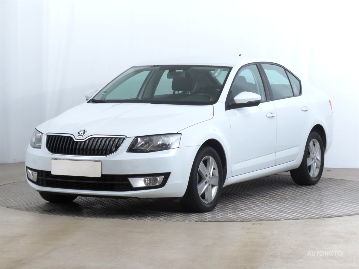Škoda Octavia, 2015 - pohled č. 3
