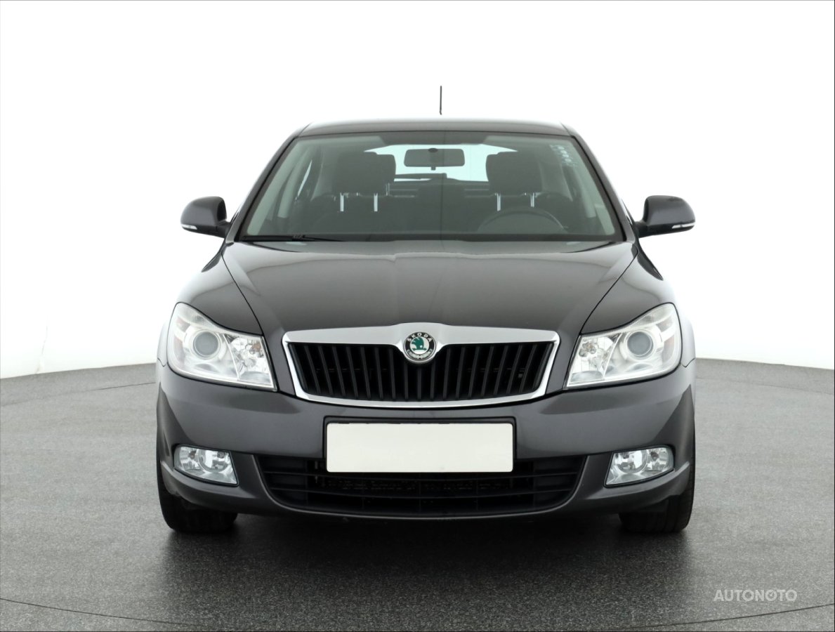Škoda Octavia, 2012 - pohled č. 2