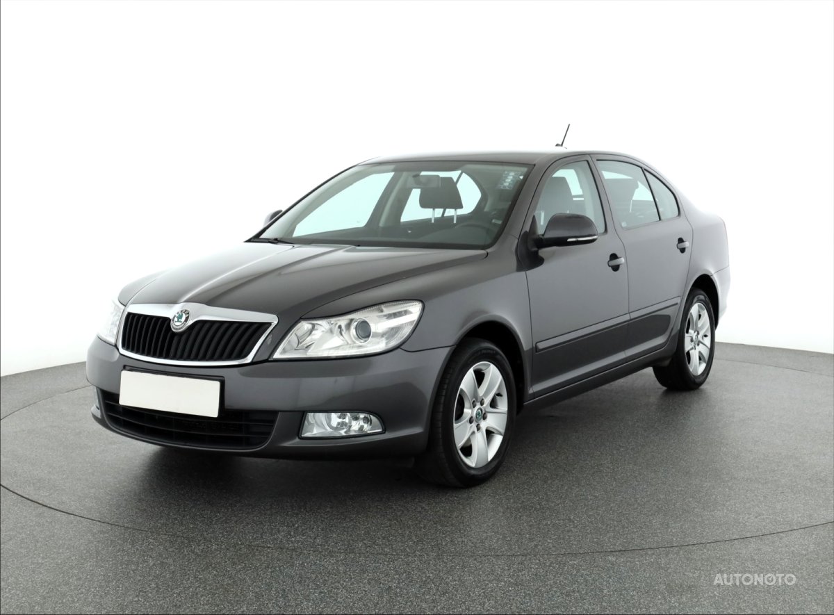 Škoda Octavia, 2012 - pohled č. 3
