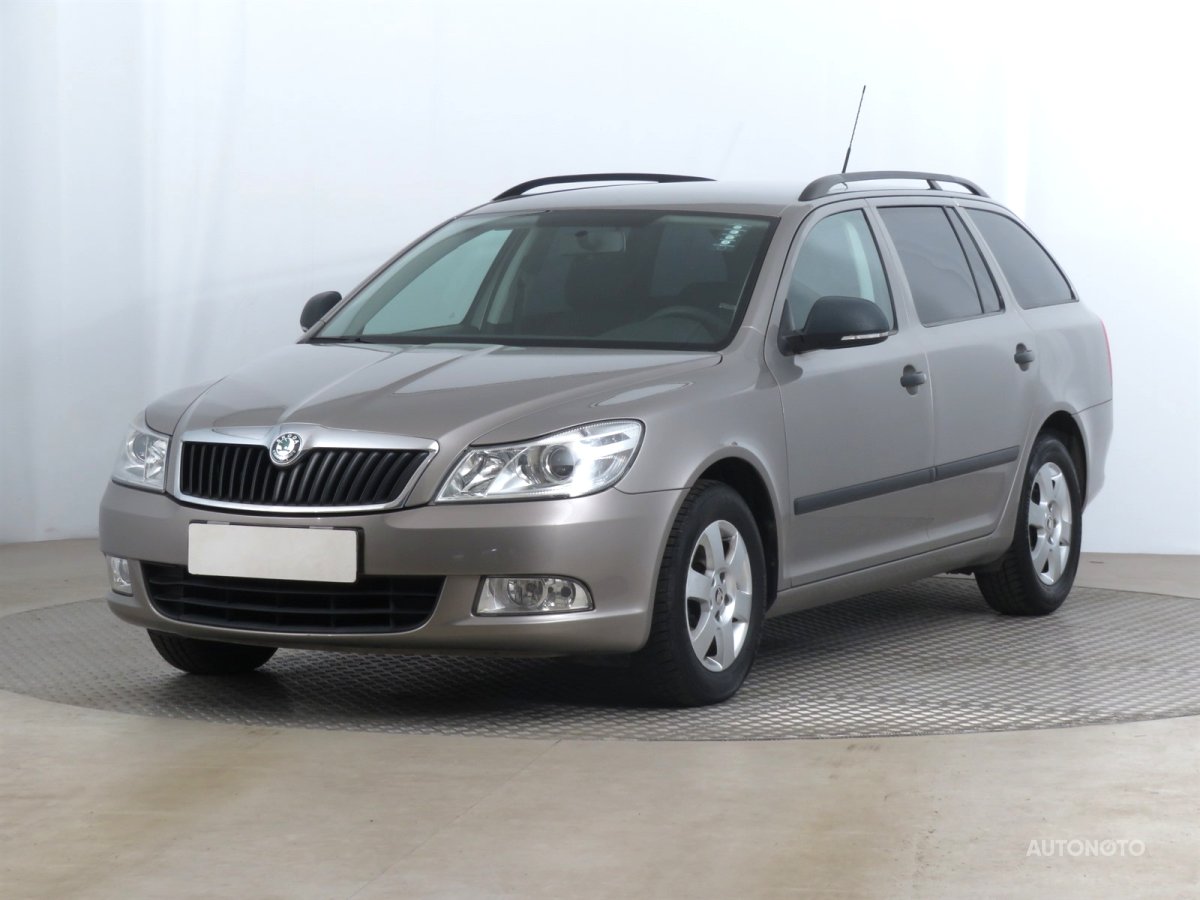 Škoda Octavia, 2009 - pohled č. 3
