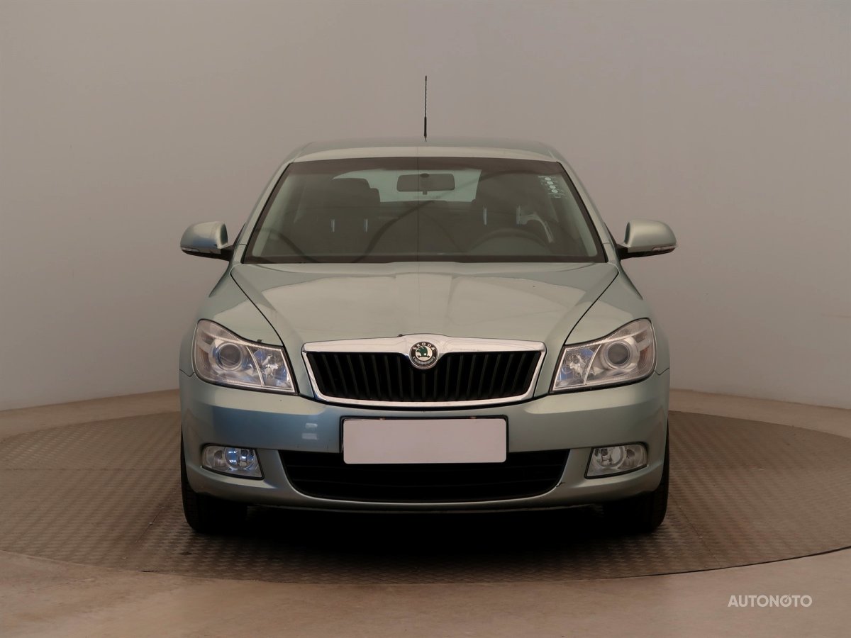 Škoda Octavia, 2009 - pohled č. 2