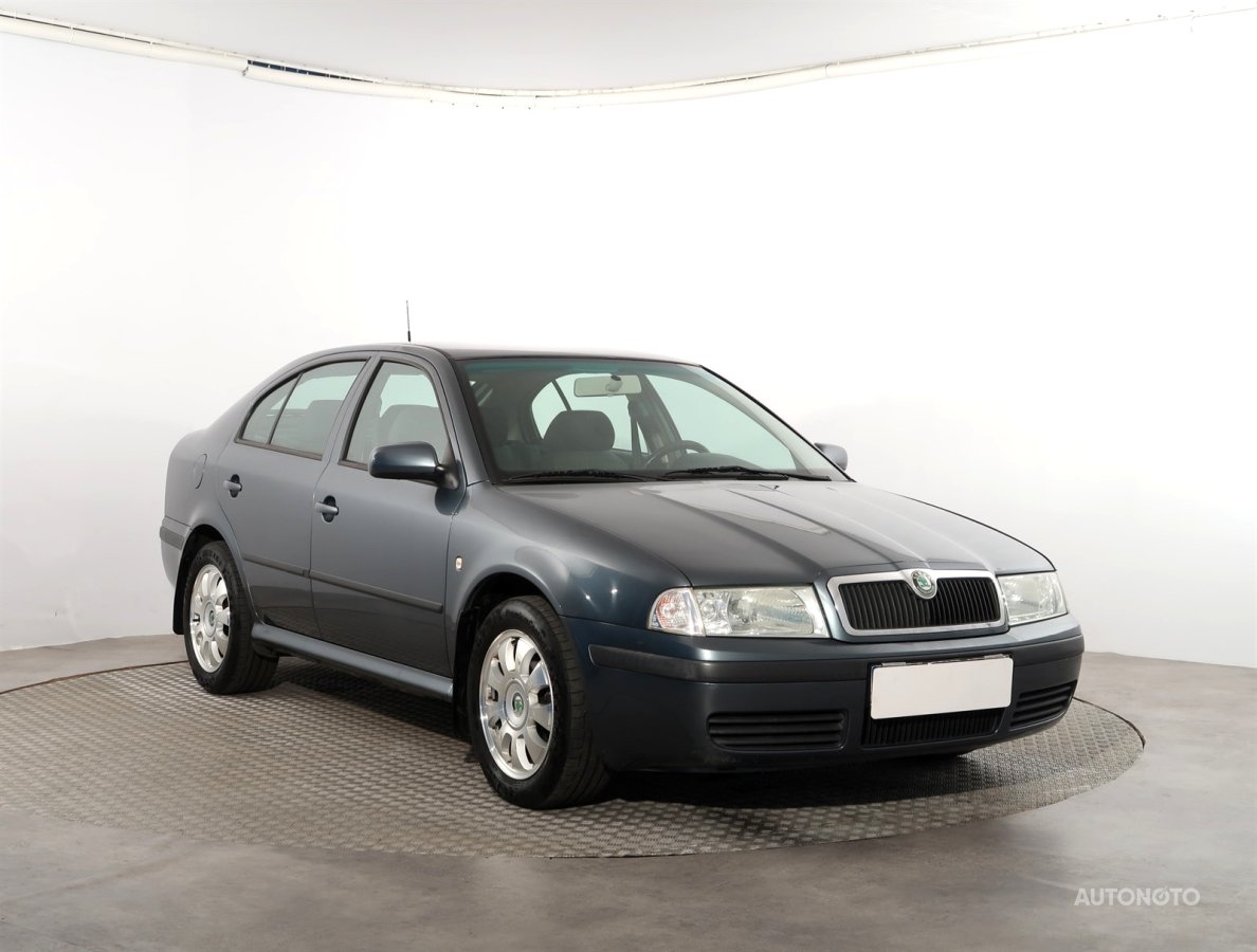 Škoda Octavia, 2005 - celkový pohled