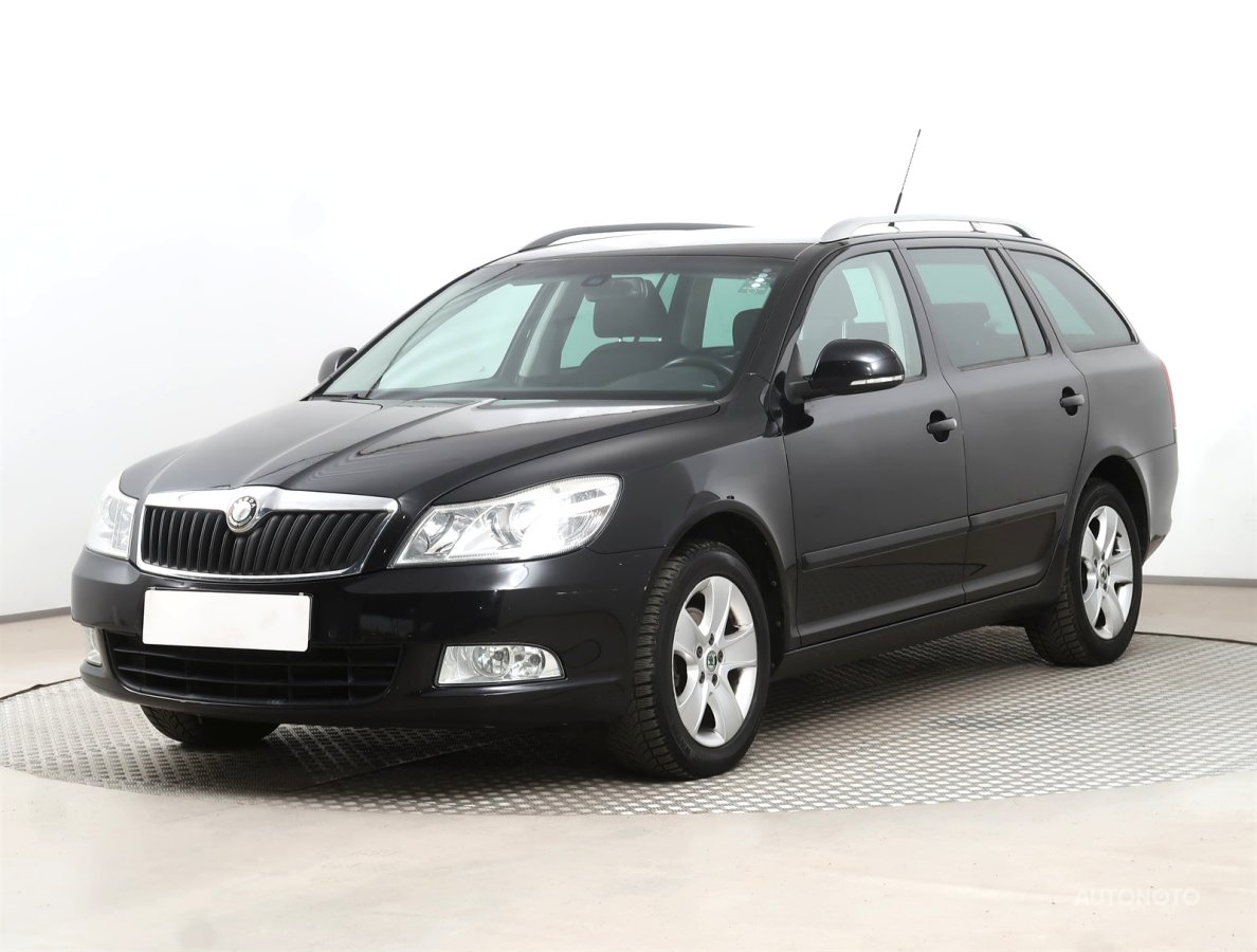 Škoda Octavia, 2009 - pohled č. 3