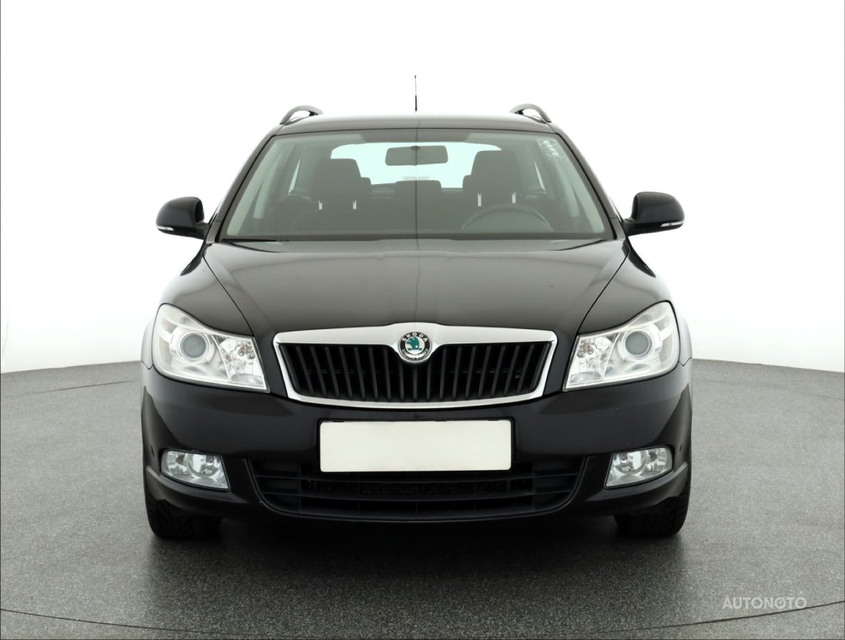Škoda Octavia, 2012 - pohled č. 2