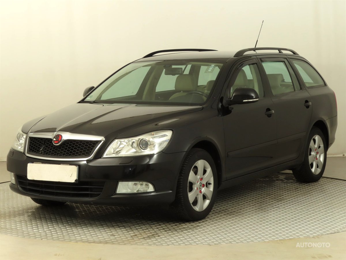 Škoda Octavia, 2009 - pohled č. 3