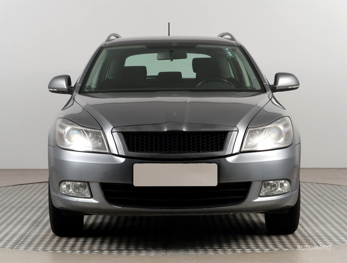 Škoda Octavia, 2011 - pohled č. 2