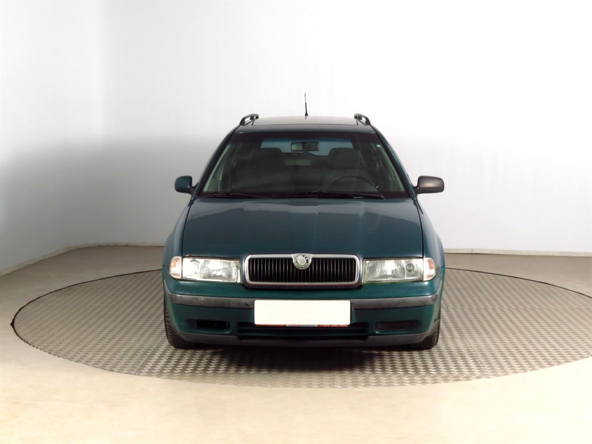 Škoda Octavia, 2000 - pohled č. 2