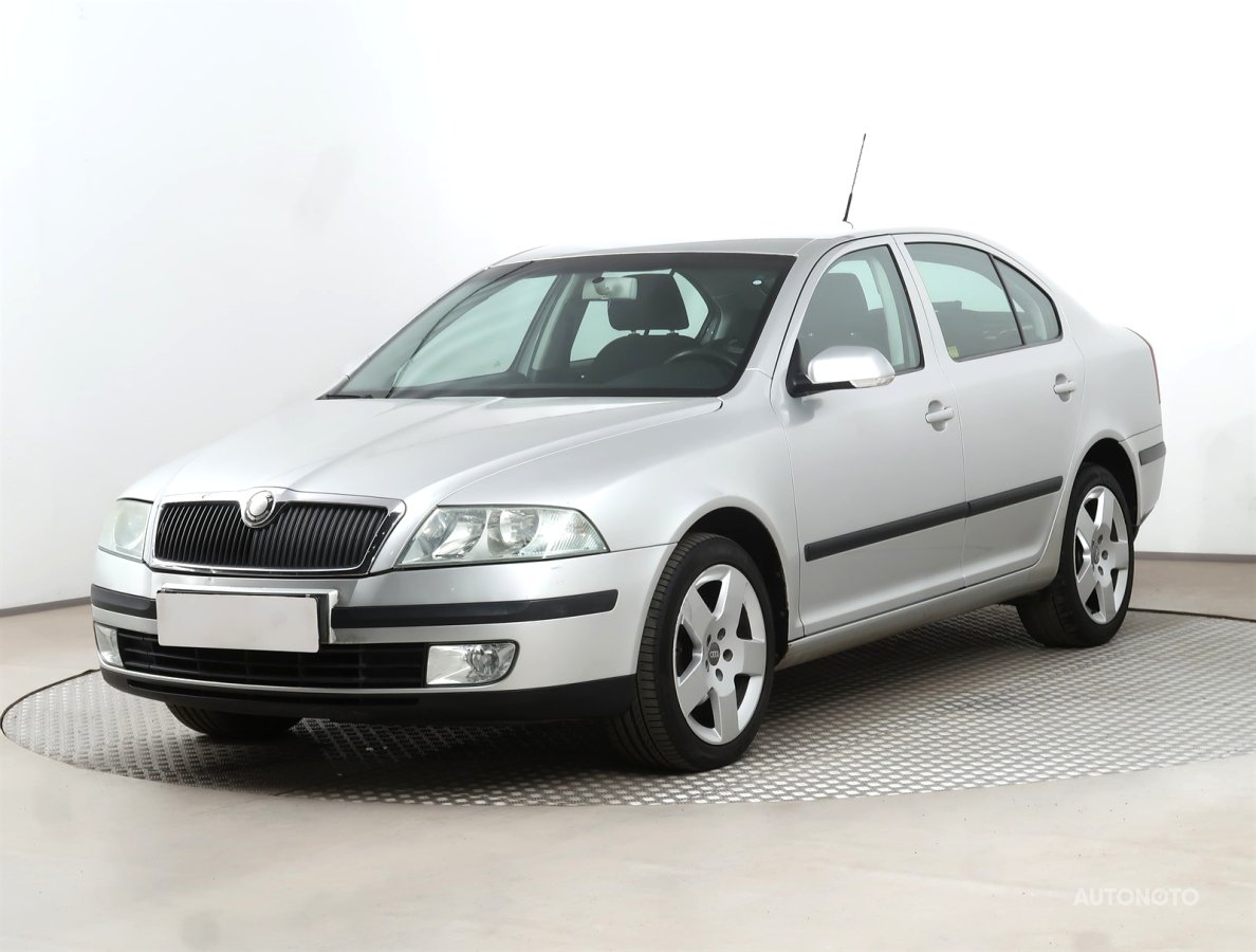 Škoda Octavia, 2004 - pohled č. 3