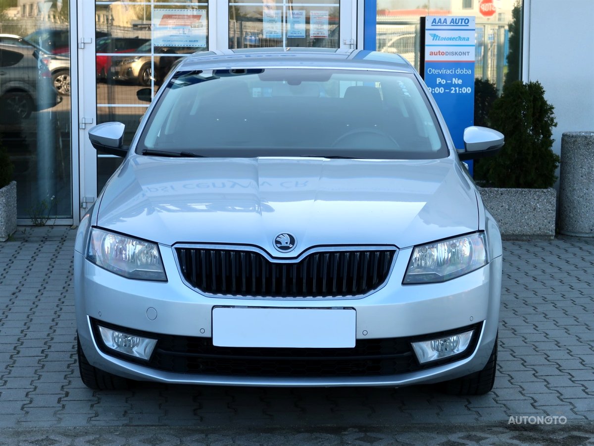 Škoda Octavia, 2013 - pohled č. 2