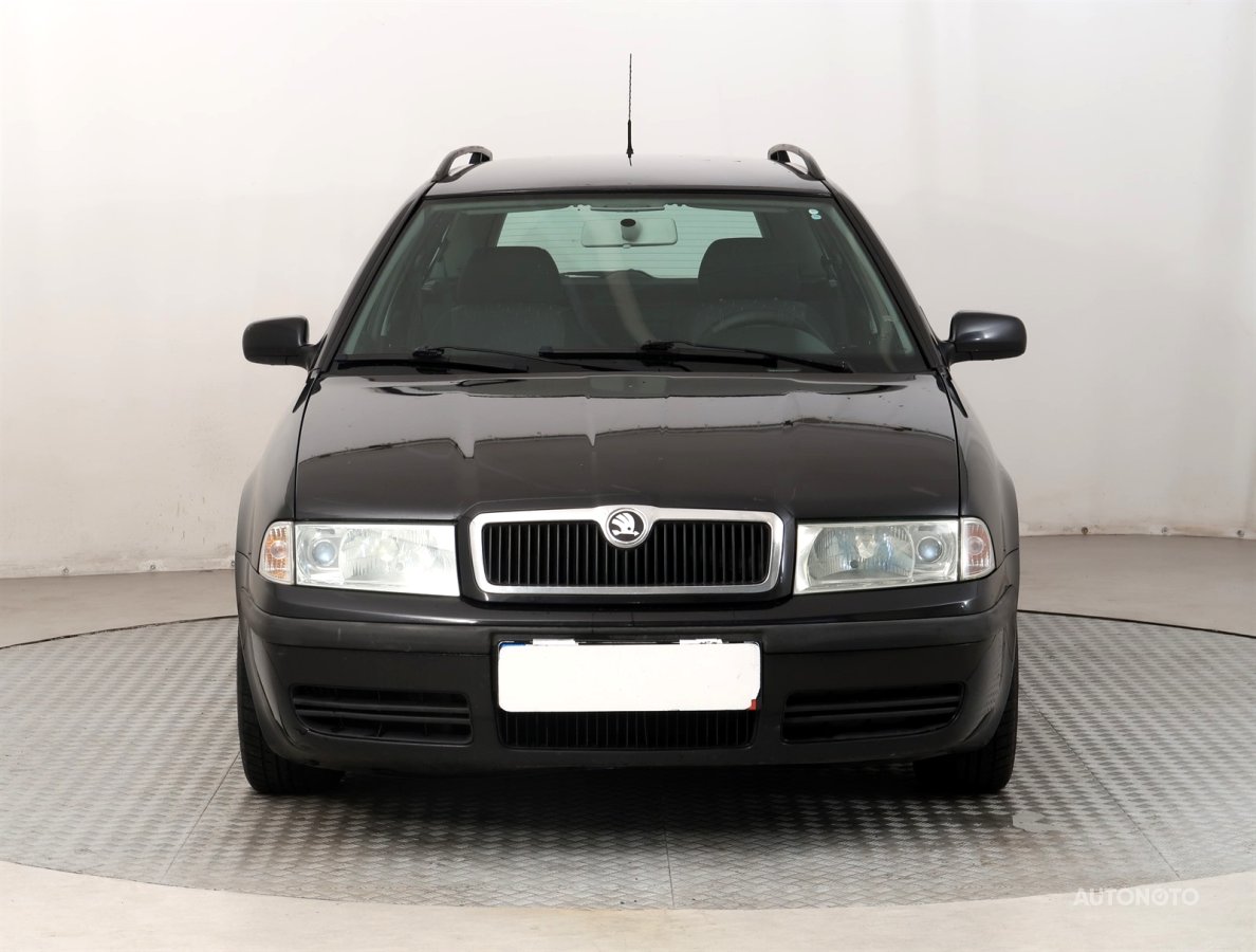 Škoda Octavia, 2002 - pohled č. 2