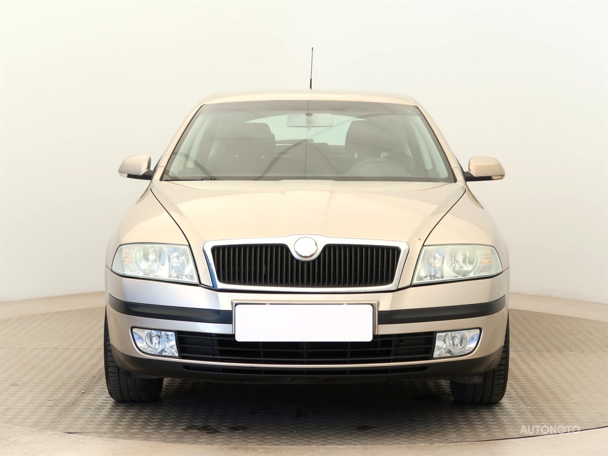 Škoda Octavia, 2006 - pohled č. 2