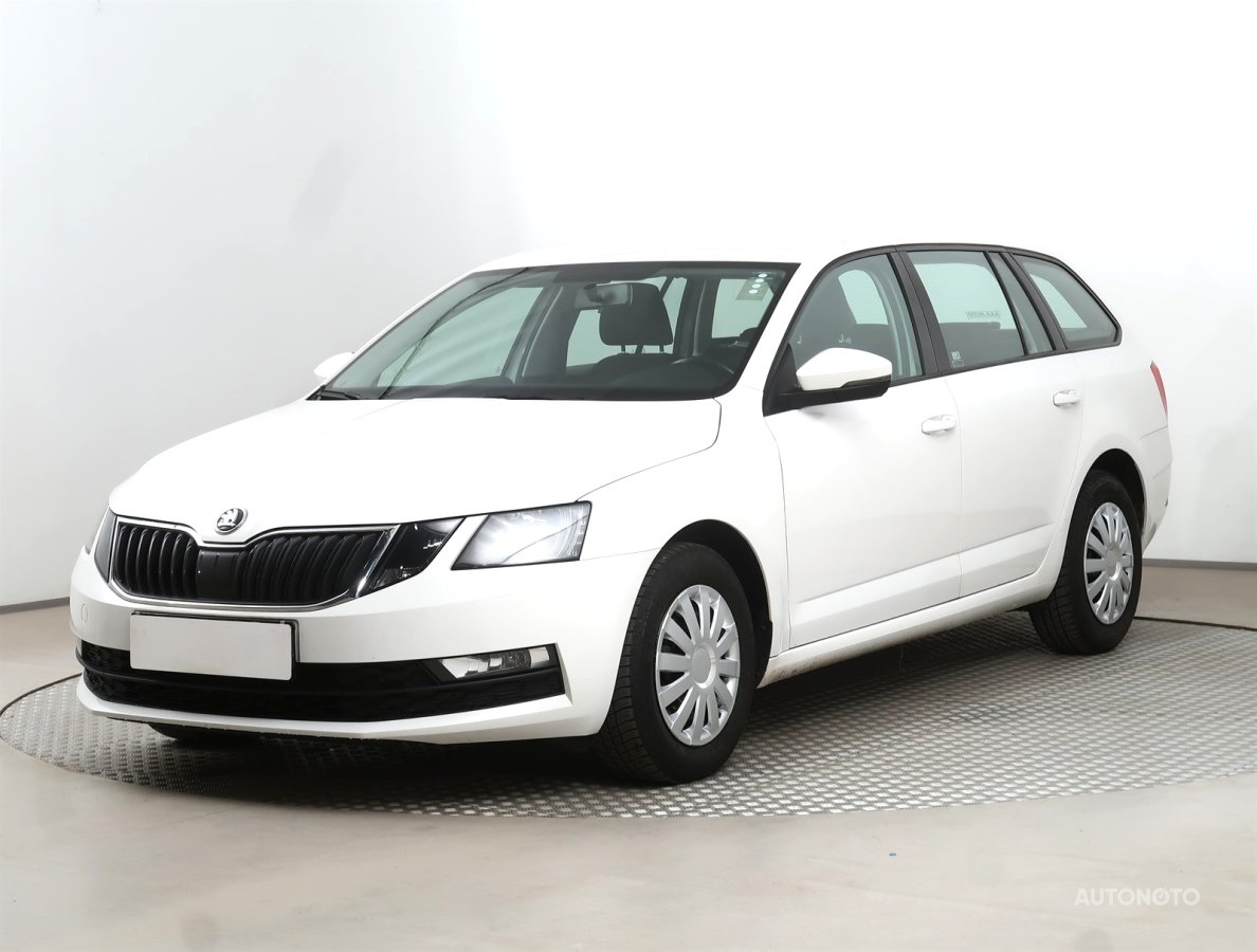 Škoda Octavia, 2017 - pohled č. 3