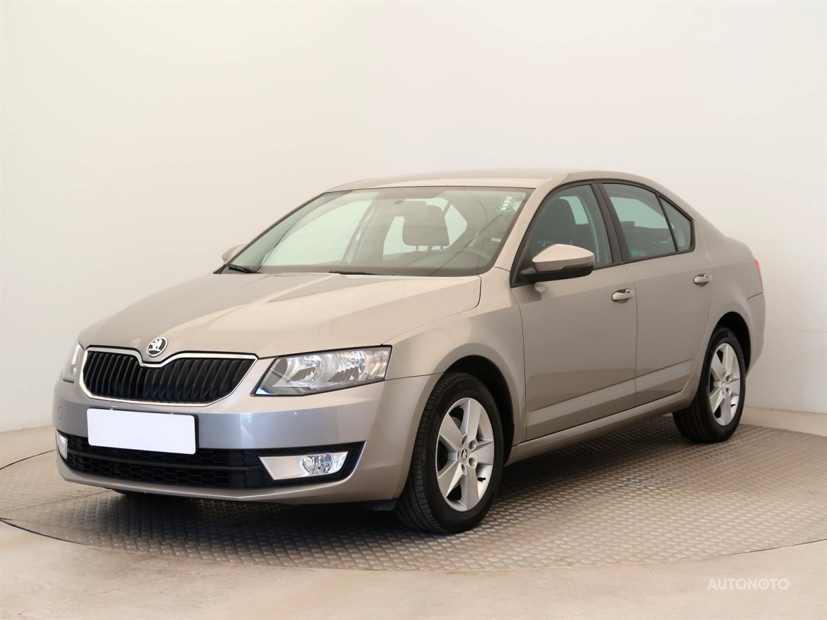 Škoda Octavia, 2013 - pohled č. 3