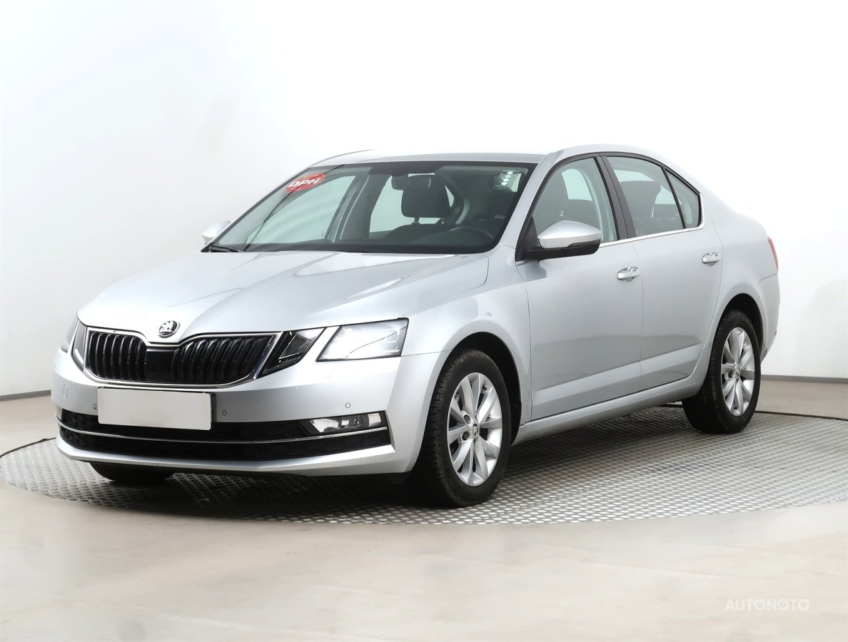 Škoda Octavia, 2019 - pohled č. 3