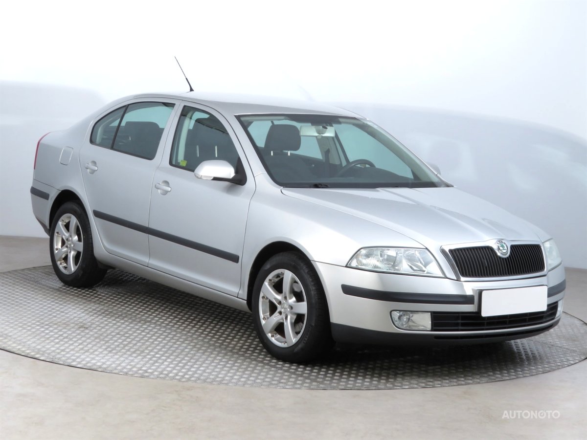 Škoda Octavia, 2004 - celkový pohled