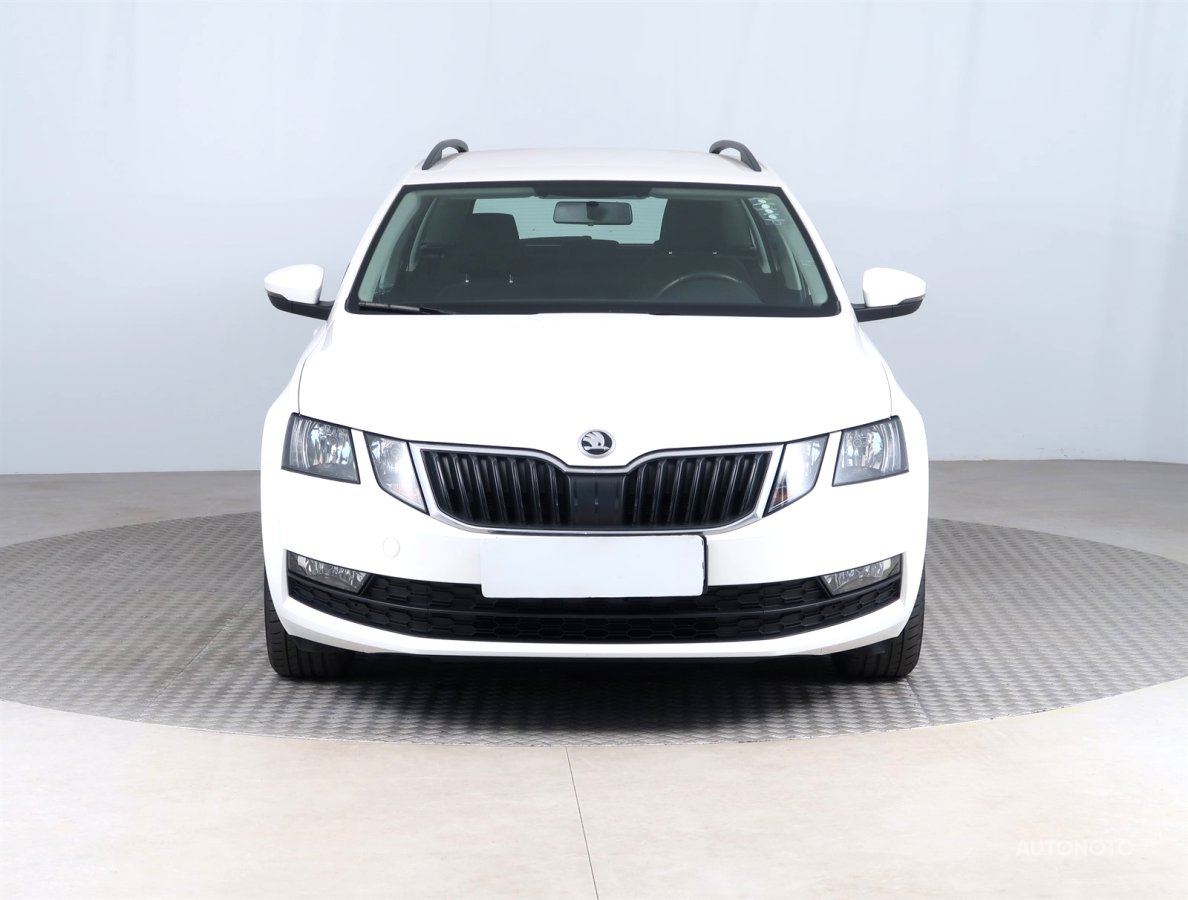 Škoda Octavia, 2017 - pohled č. 2