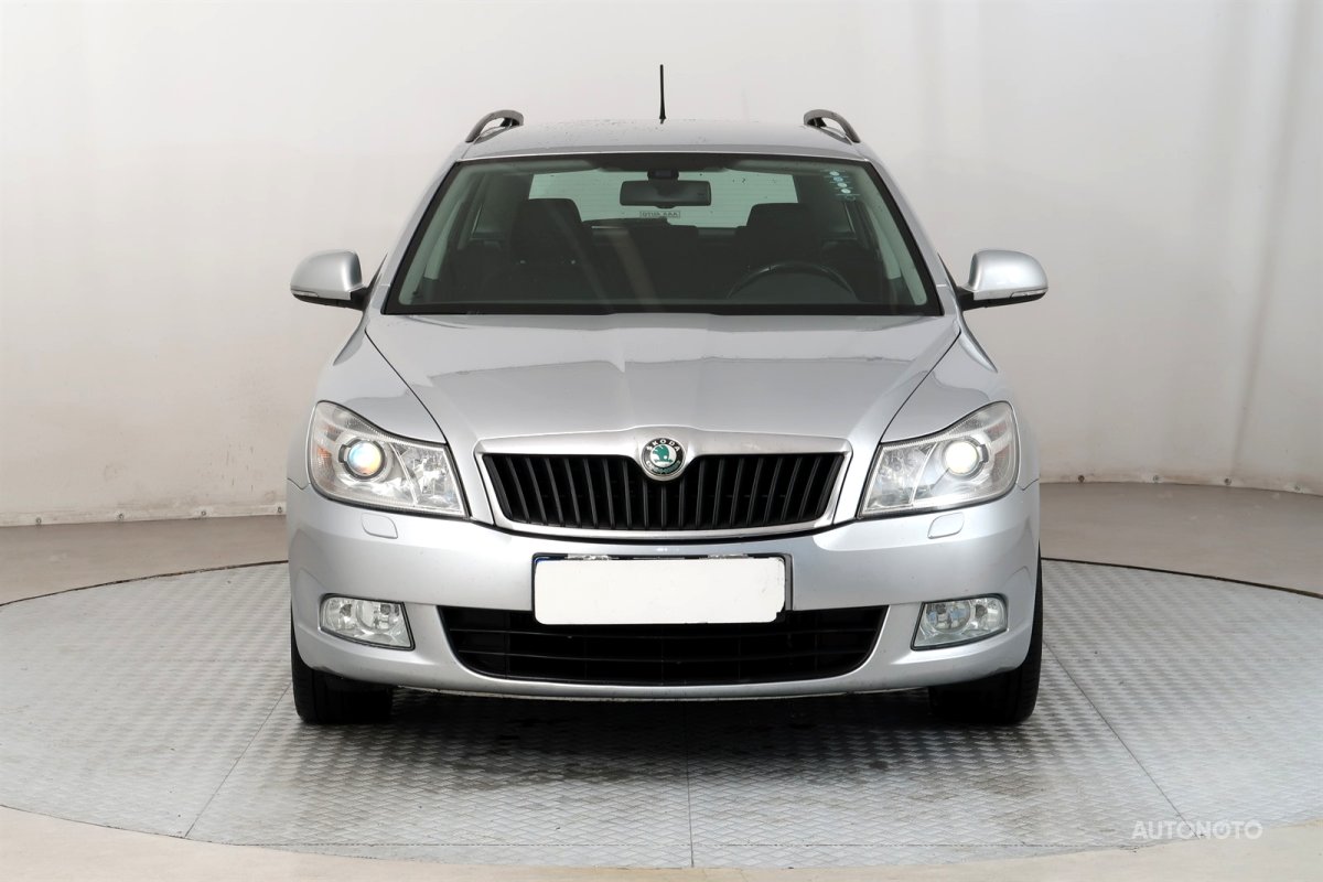 Škoda Octavia, 2011 - pohled č. 2