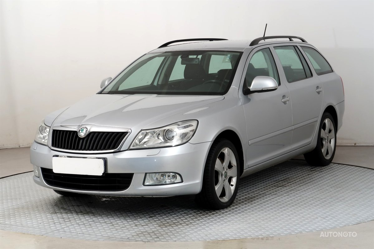 Škoda Octavia, 2011 - pohled č. 3