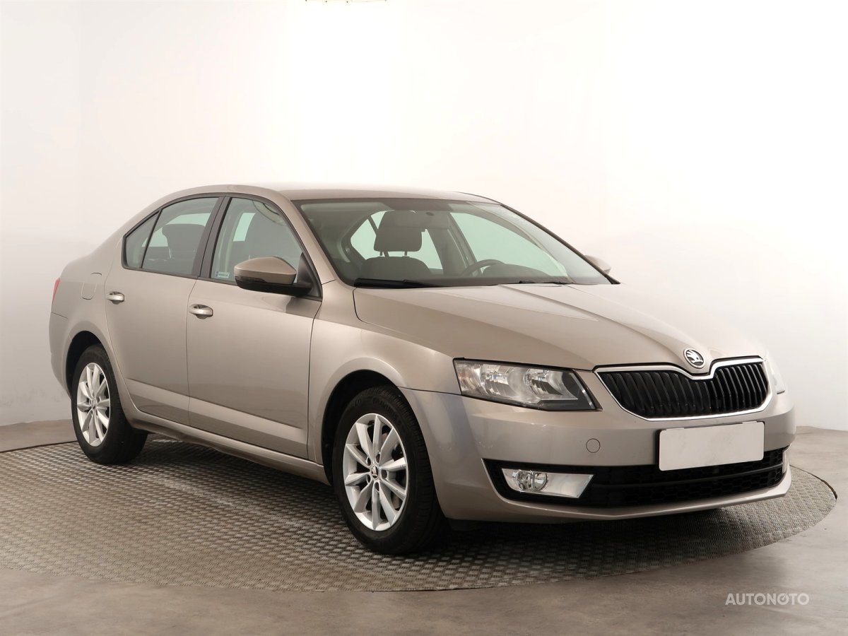 Škoda Octavia, 2013 - celkový pohled