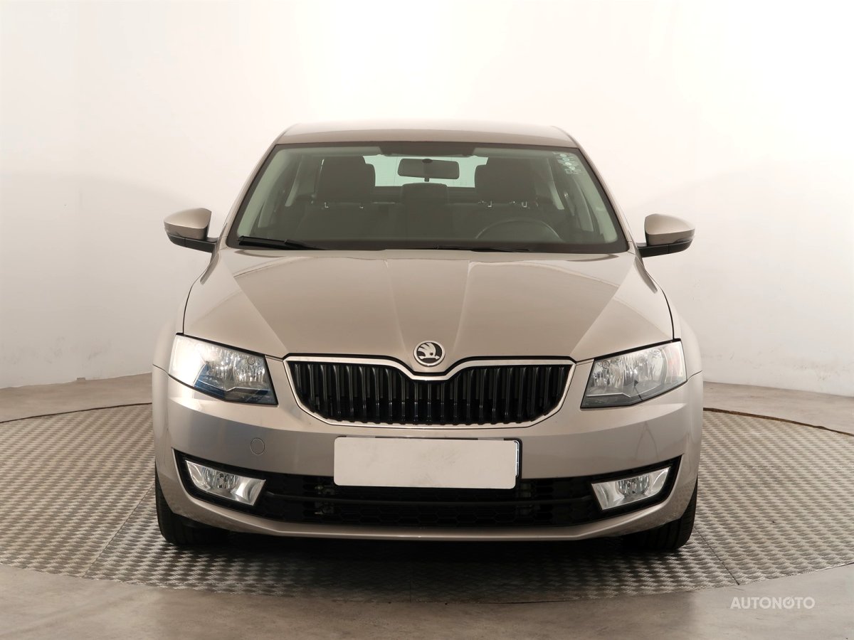 Škoda Octavia, 2013 - pohled č. 2