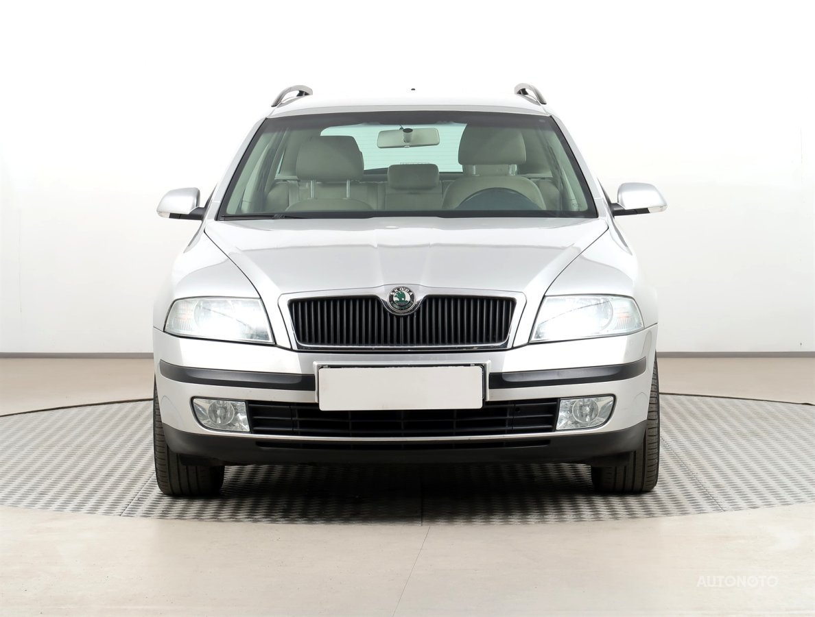Škoda Octavia, 2005 - pohled č. 2