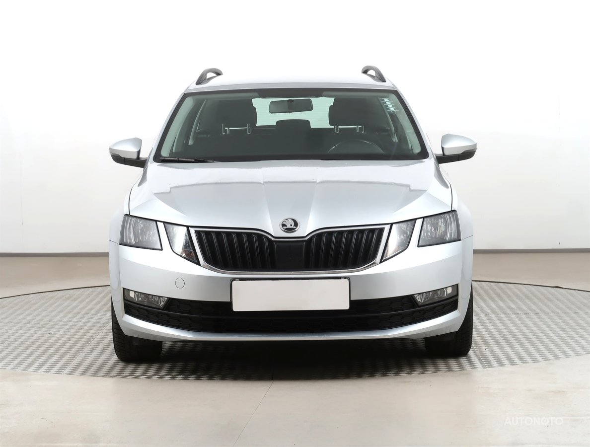 Škoda Octavia, 2017 - pohled č. 2