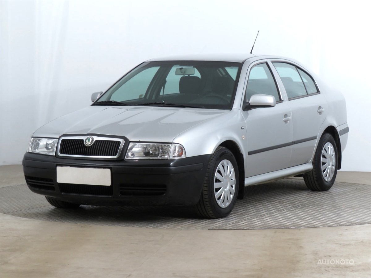 Škoda Octavia, 2003 - pohled č. 3