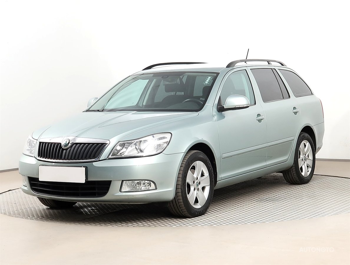 Škoda Octavia, 2011 - pohled č. 3
