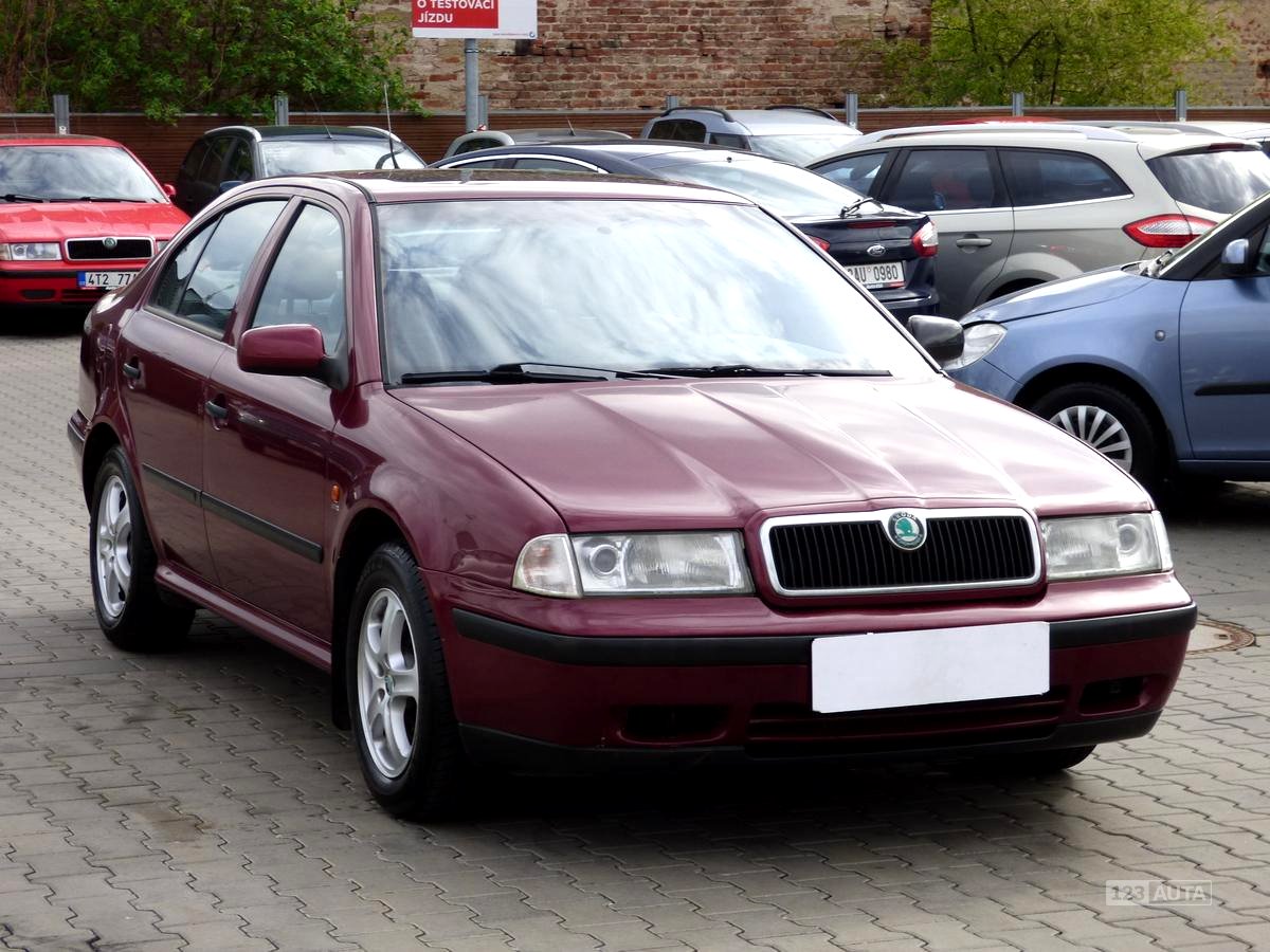 Škoda Octavia, 1993 - pohled č. 1