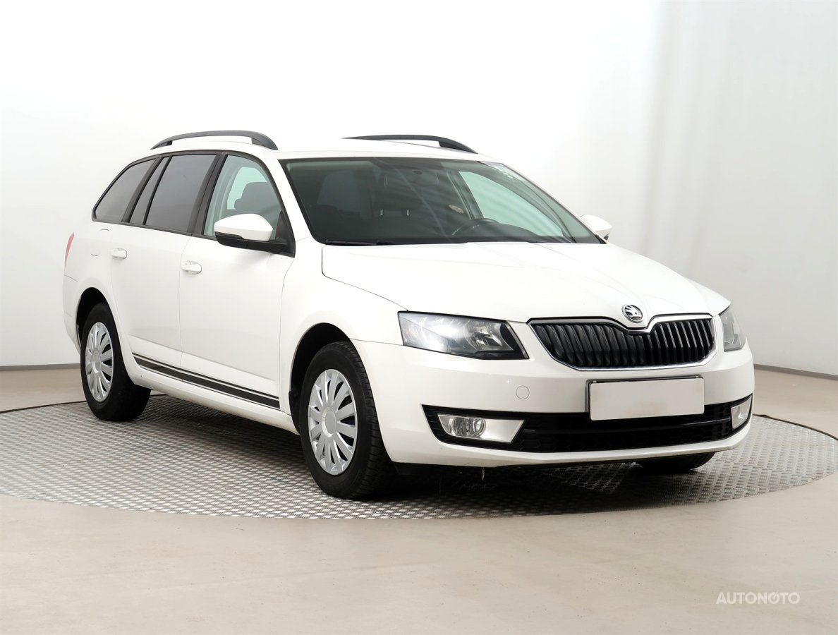 Škoda Octavia, 2013 - celkový pohled