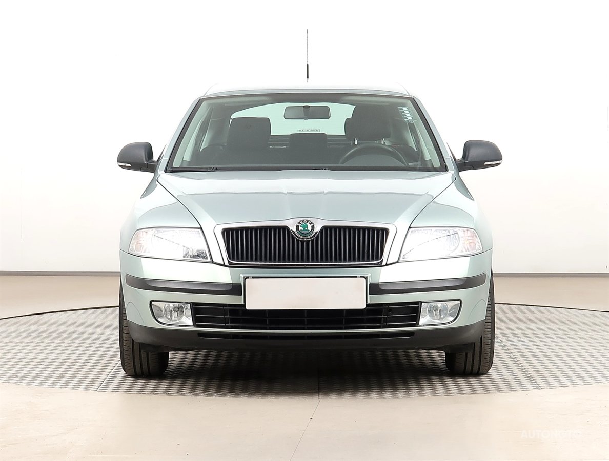 Škoda Octavia, 2011 - pohled č. 2
