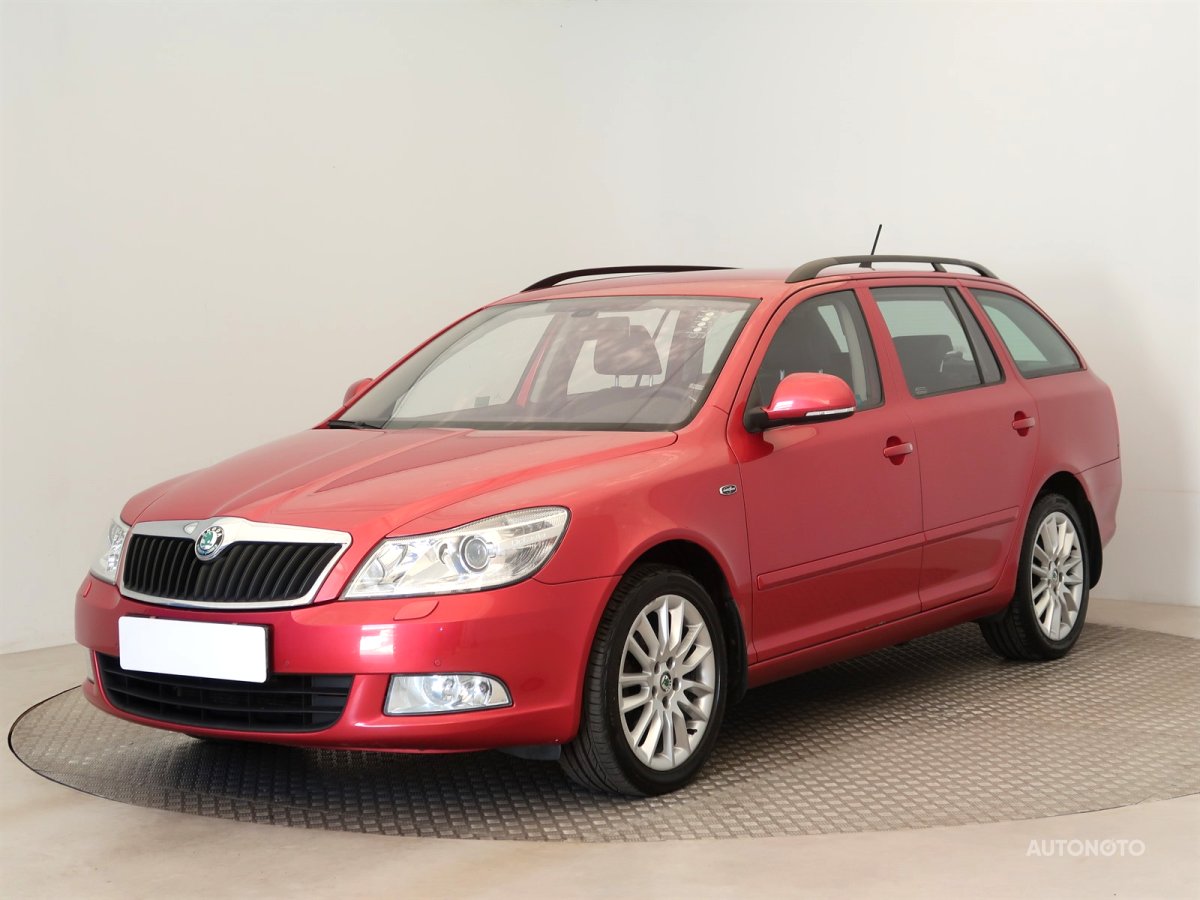 Škoda Octavia, 2011 - pohled č. 3