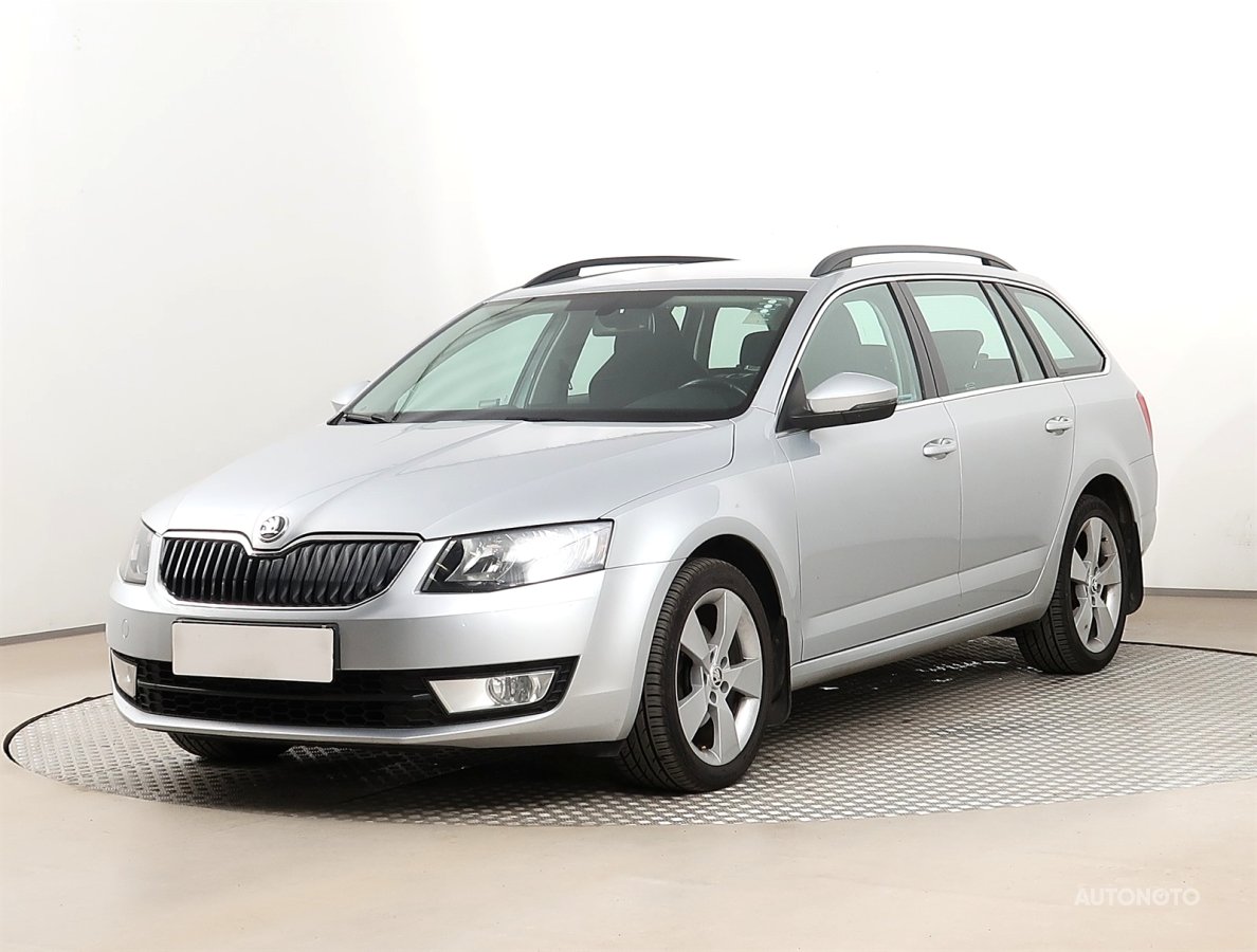 Škoda Octavia, 2014 - pohled č. 3