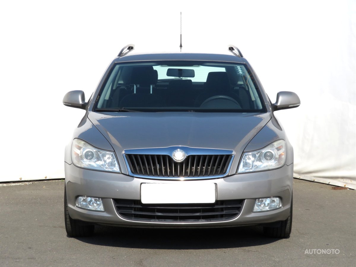 Škoda Octavia, 2008 - pohled č. 2