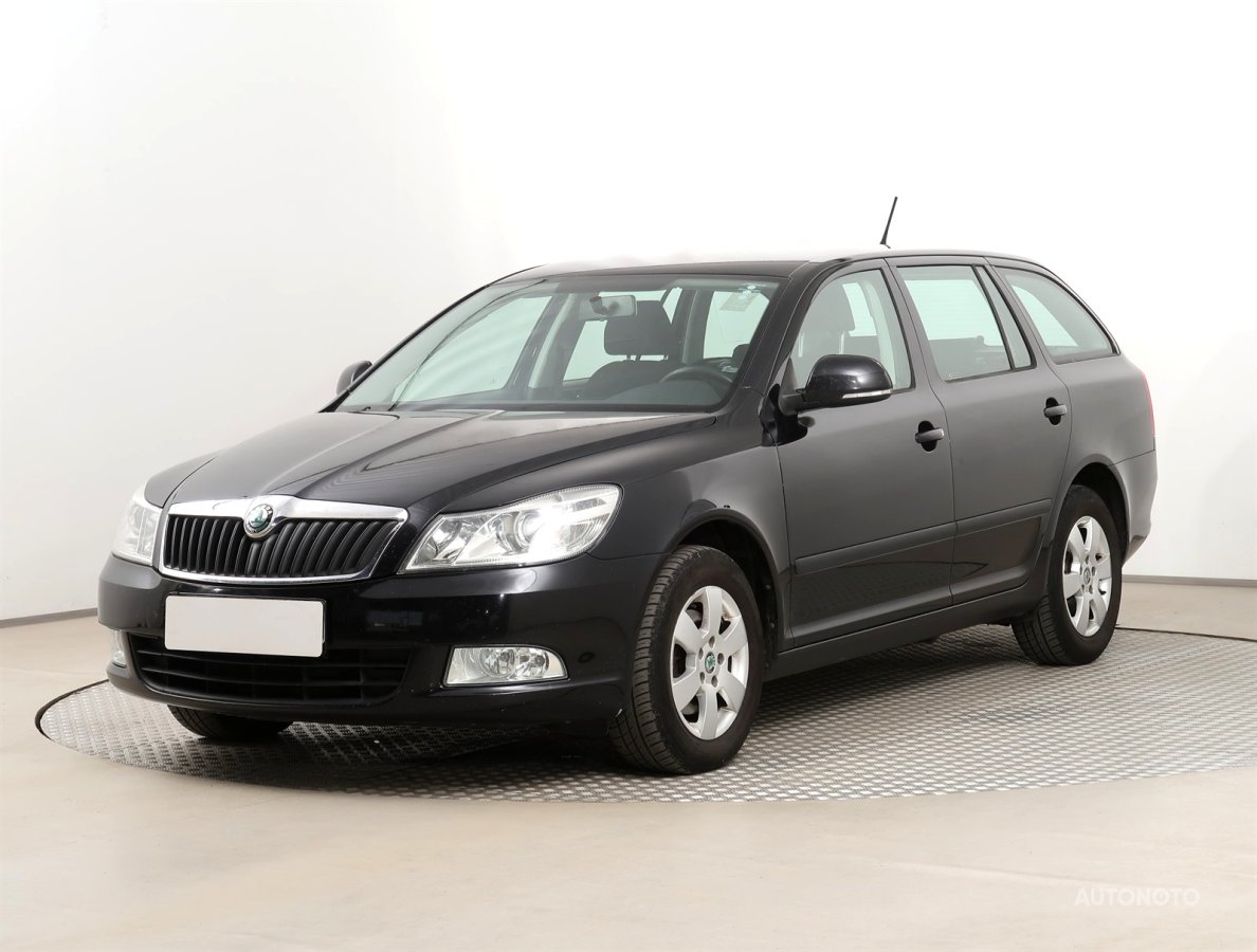 Škoda Octavia, 2013 - pohled č. 3