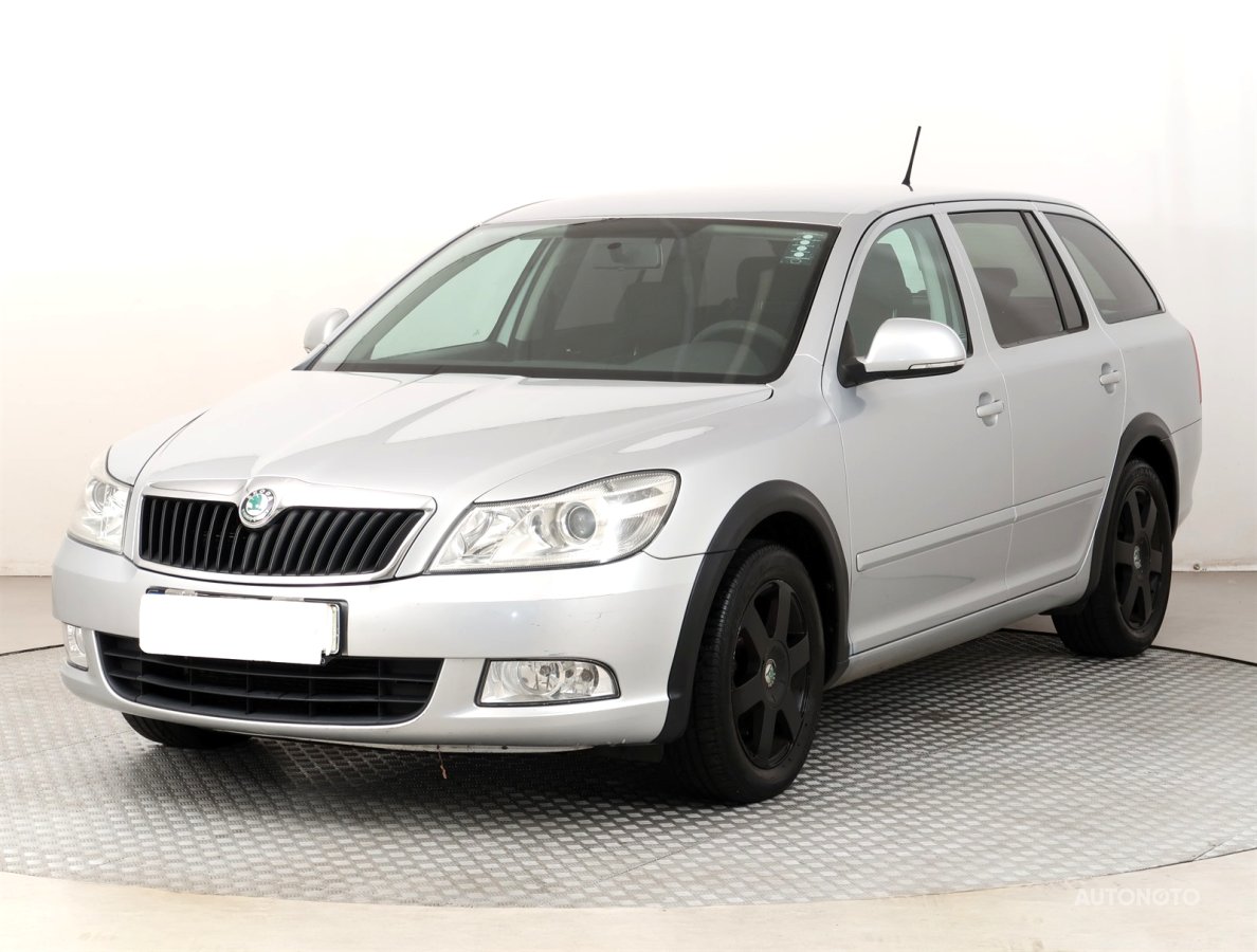Škoda Octavia, 2012 - pohled č. 3